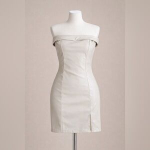 Elegant Strapless Cream Dress